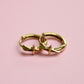GOLDEN BAR HUGGIE OORBELLEN