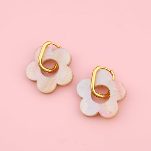 SUGAR DAISY HOOPS
