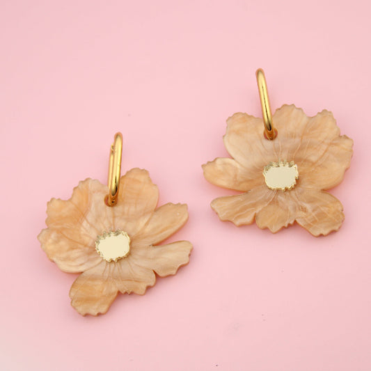 PETAL HOOPS OORRINGEN